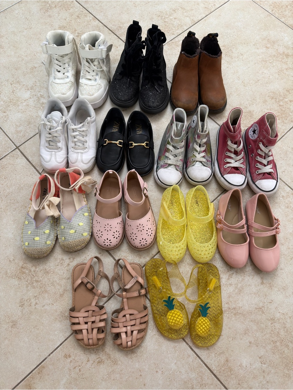 Bundle 13 shoes girl size 10 and size 11